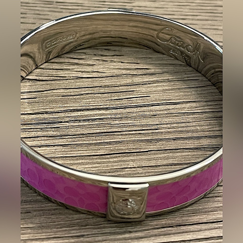 Coach Bracelet - Picture 2 of 6